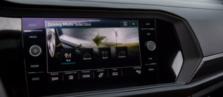 Drive selection mode screen displayed on infotainment center in 2023 volkswagen jetta