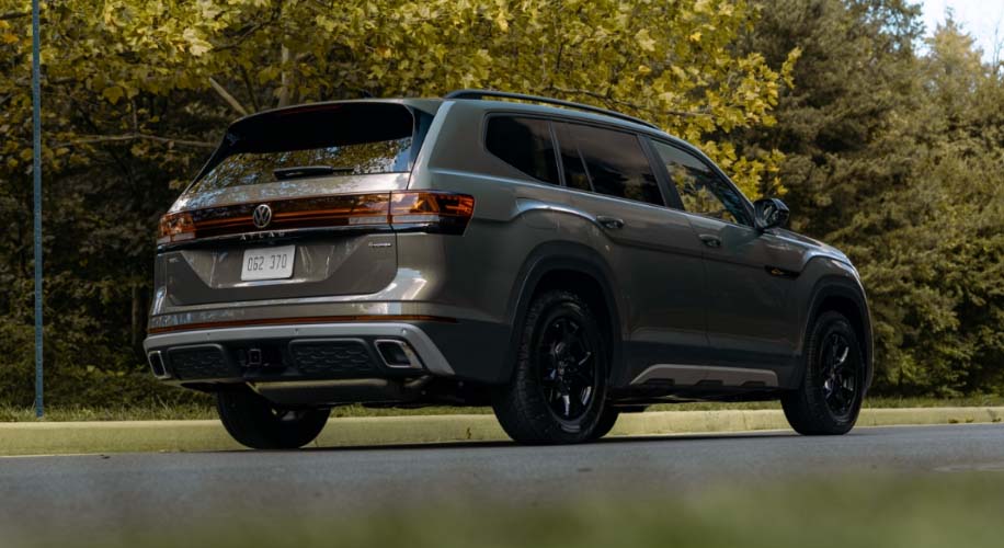 Rear view of the 2025 Volkswagen Atlas
