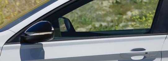 Close_up_vw_jetta_driver_side_door_keyless_access