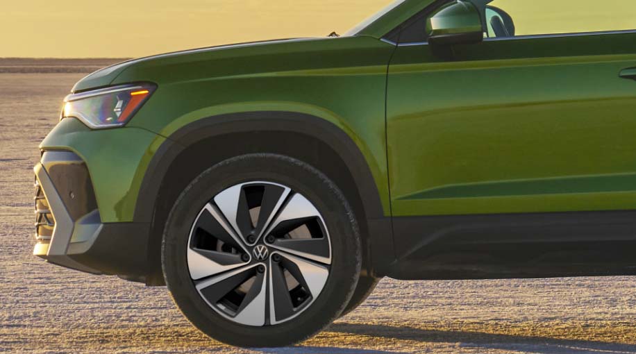 Side view of a 2026 Taos wheel