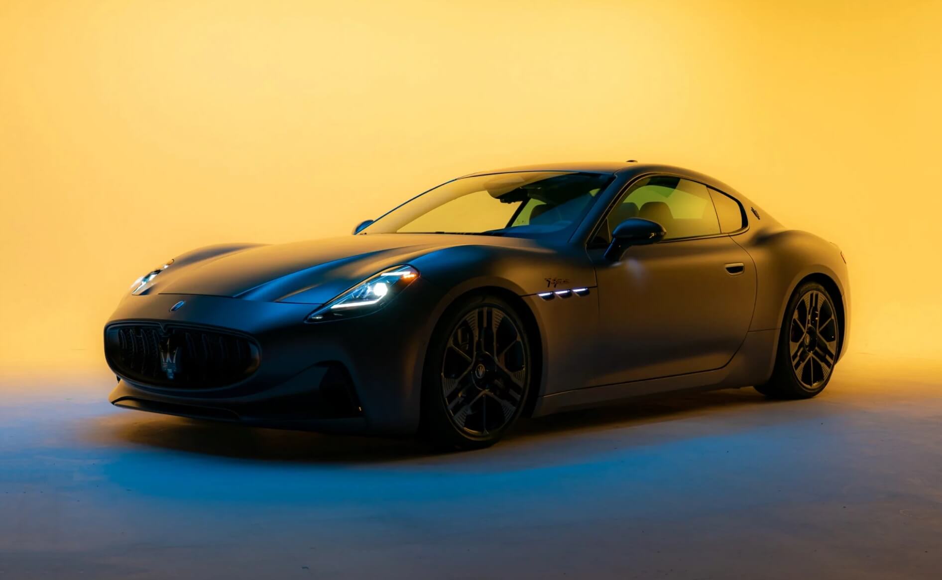 Maserati Granturismo Folgore Intro Banner